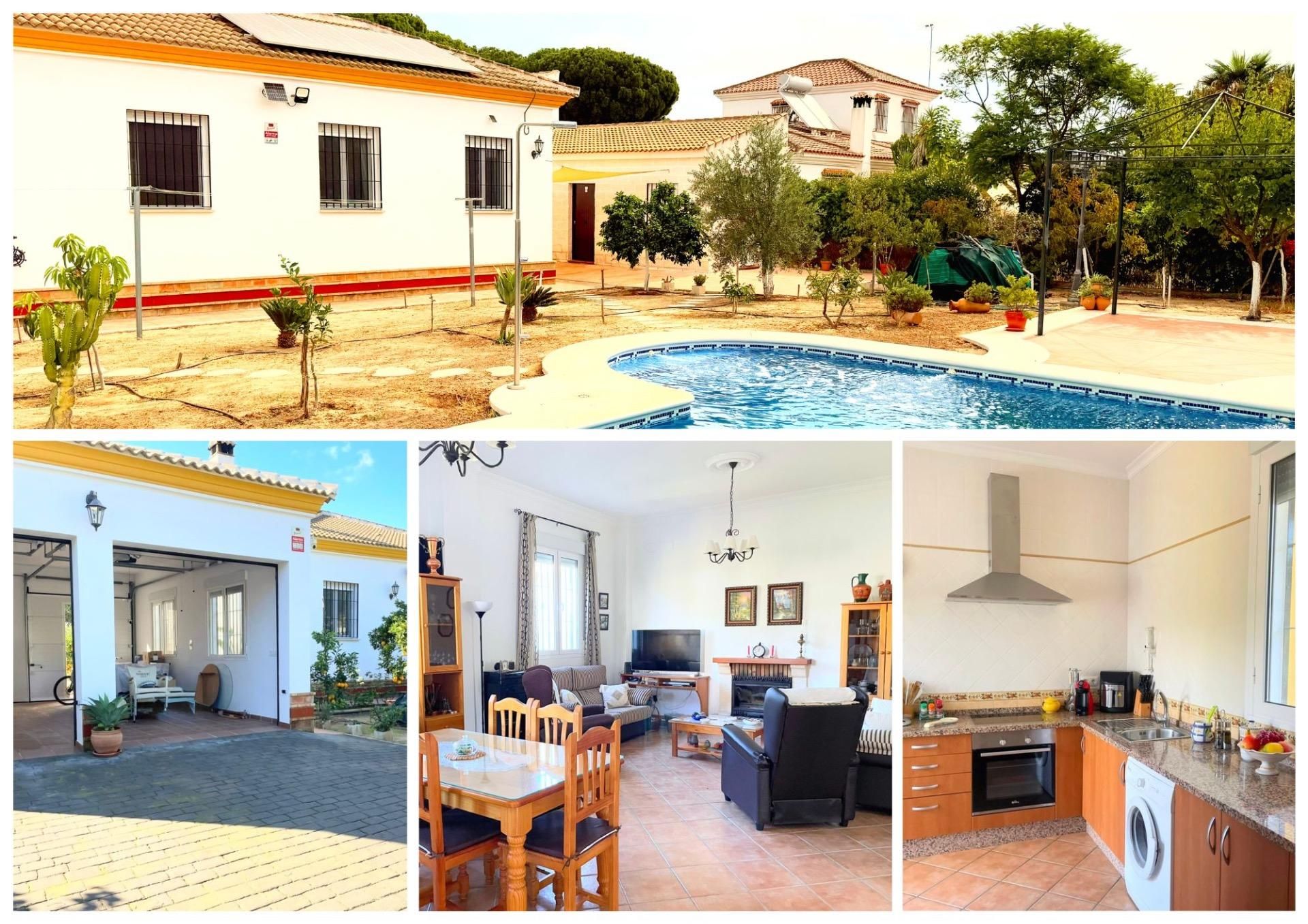 Vista exterior de Casa o xalet en venda en Hinojos amb Aire condicionat, Calefacció i Jardí privat