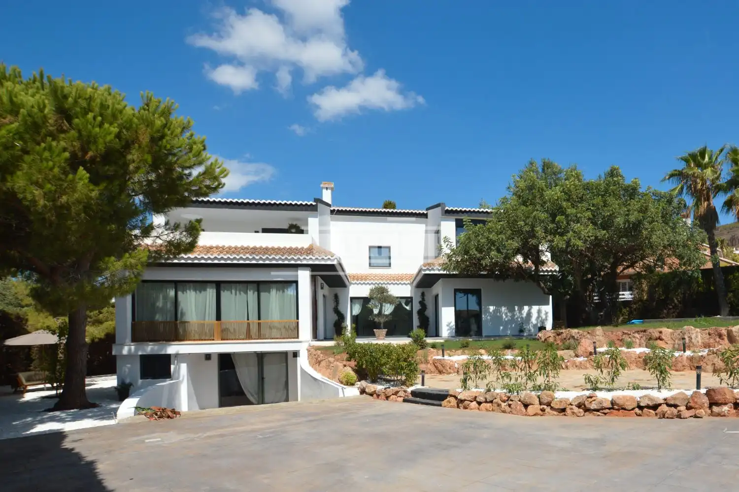 Chalet con terraza en venta en Alfinach - Los Monasterios, imagen 2