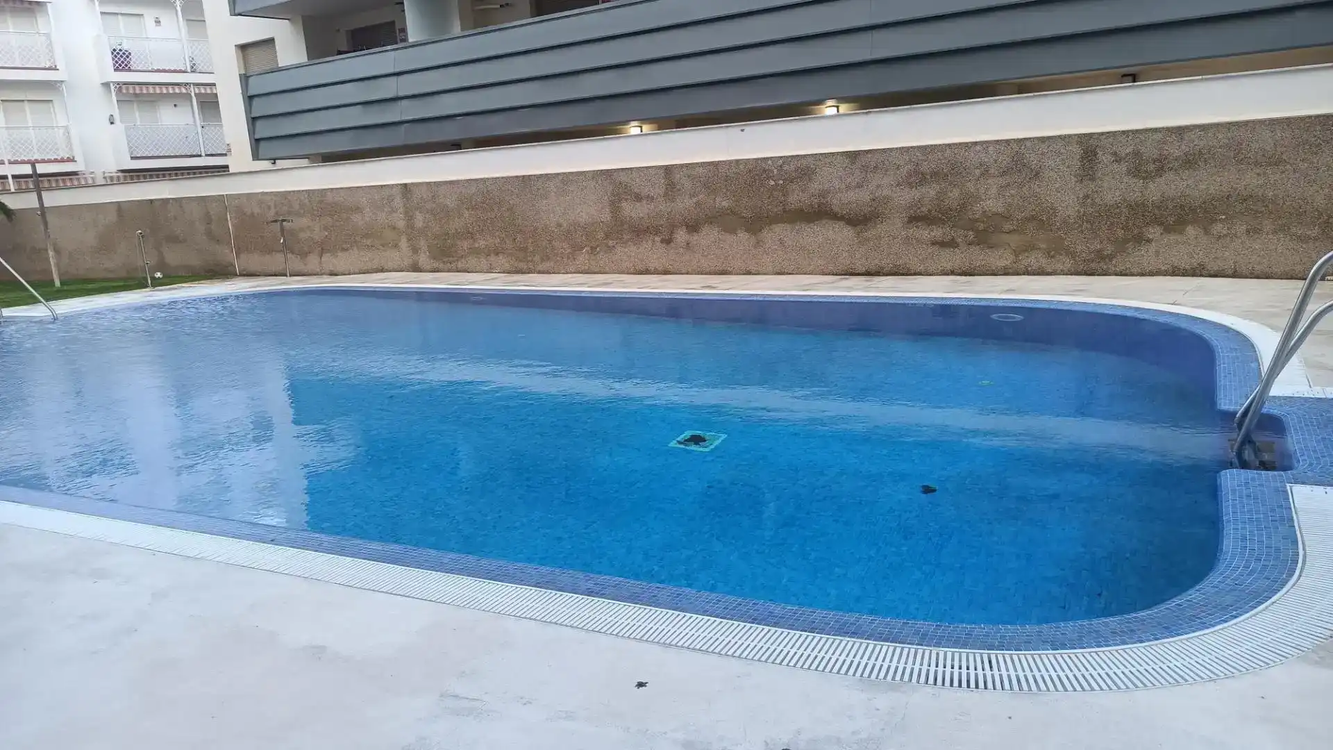 Piscina de Piso en venta en Rota con Aire acondicionado, Trastero y Piscina