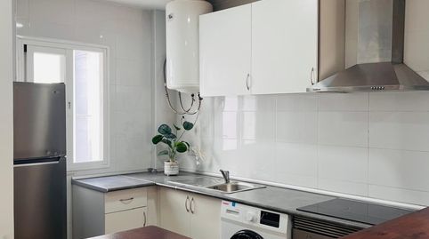 Foto 5 de Piso en venta en Sebastián Eslava, Parque Victoria Eugenia, Málaga Capital