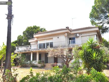Villa con giardino in vendita a FERRERIA DE LA