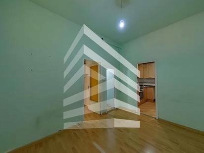 Bedroom of Flat for sale in  Barcelona Capital  with Parquet flooring and Balcony