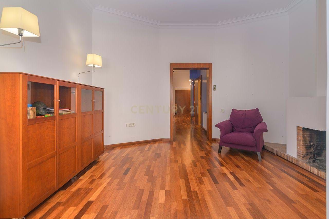 Living room of Flat for sale in  Barcelona Capital  with Air Conditioner and Terrace