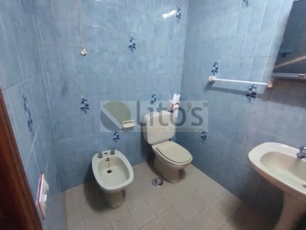 Bany de Casa adosada en venda en Dos Hermanas