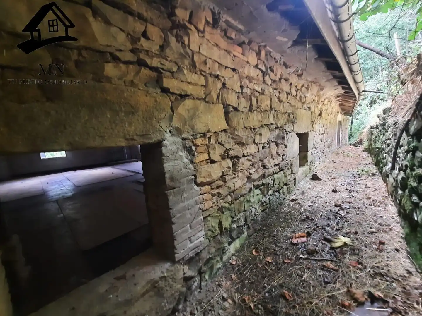 Casa o xalet en venda en Luena  amb Calefacció i Jardí privat