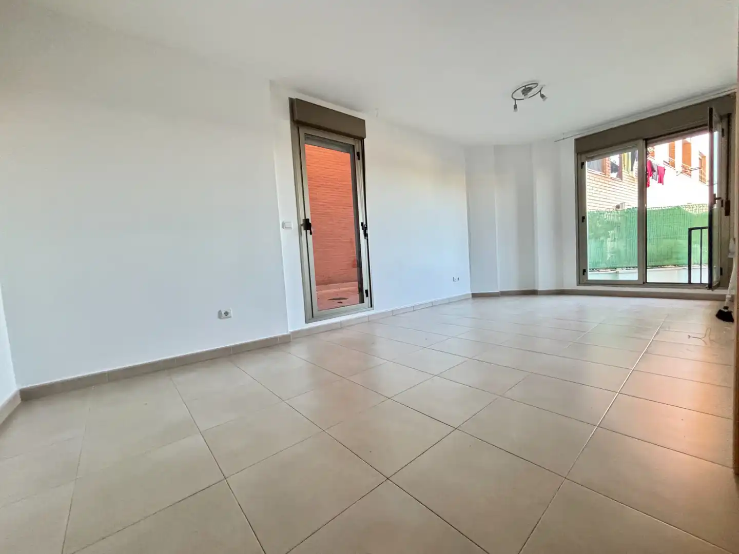 Sala de estar de Piso en venta en Cadrete con Calefacción, Jardín privado y Trastero