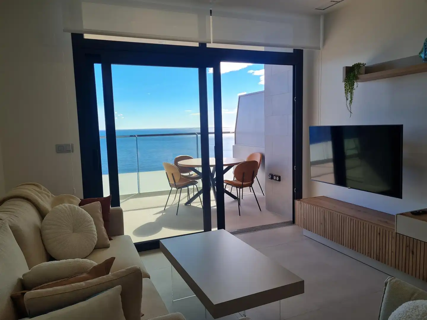 Sala de estar de Apartamento en venta en Benidorm con Aire acondicionado, Calefacción y Terraza