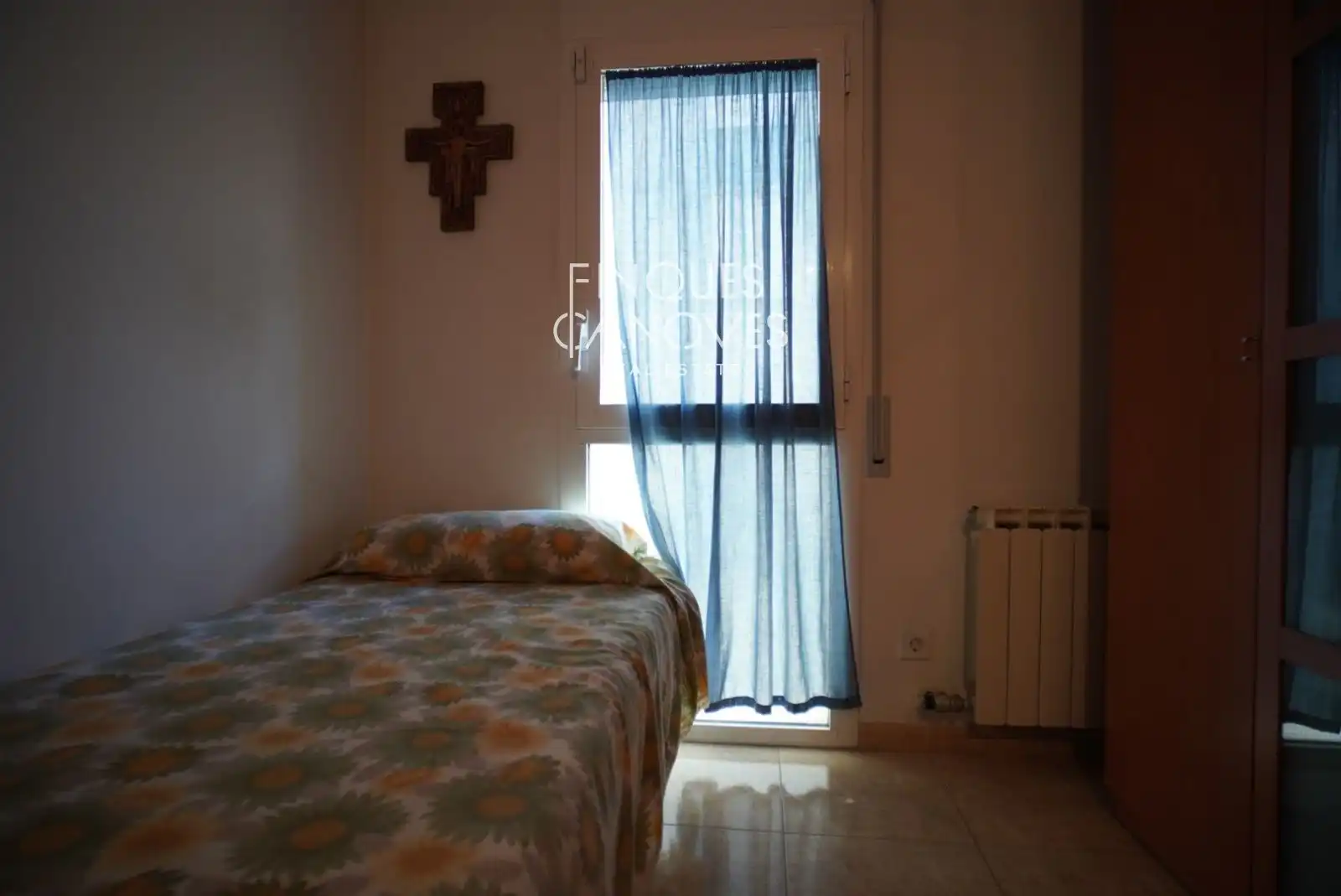 Bedroom of Flat for sale in Girona  with Heating, Terrace and Furnished