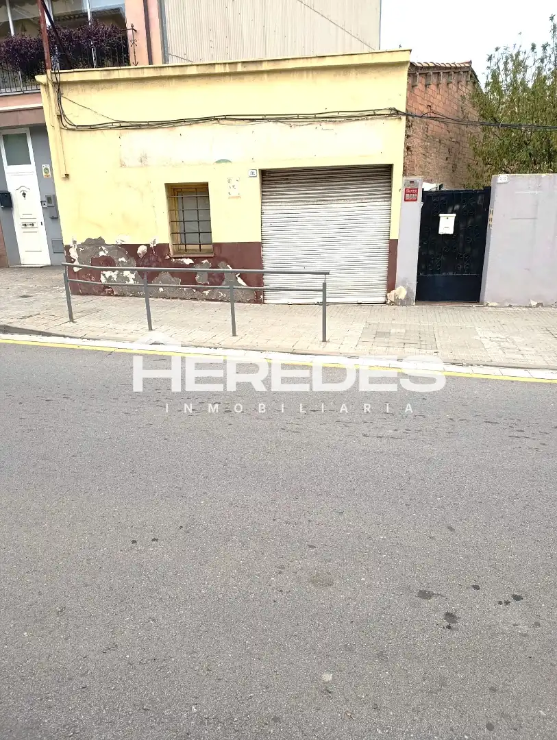 Business premises for sale in Sant Vicenç Dels Horts, imagen 3