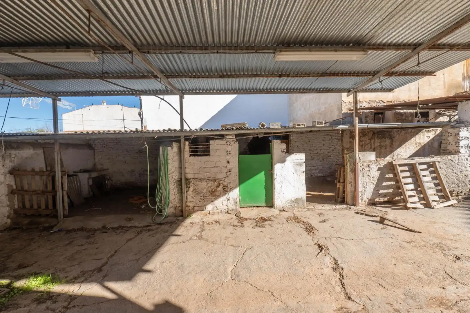 Vista exterior de Casa adosada en venta en Albolote