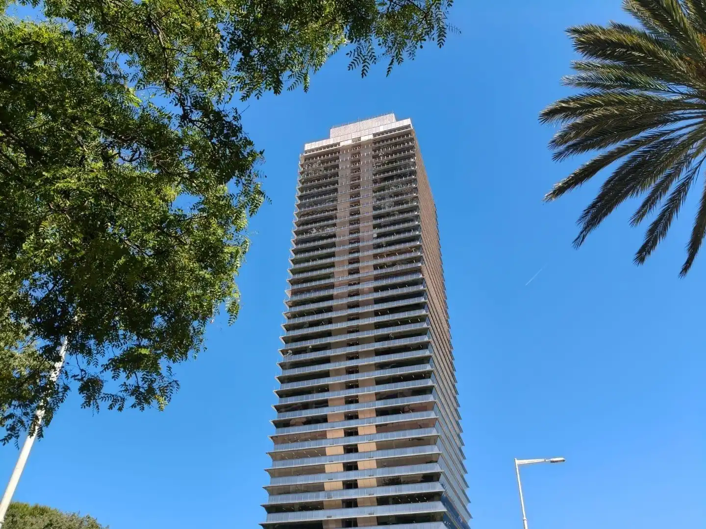 Vista exterior de Pis en venda en Barcelona amb Jardí privat i Parquet