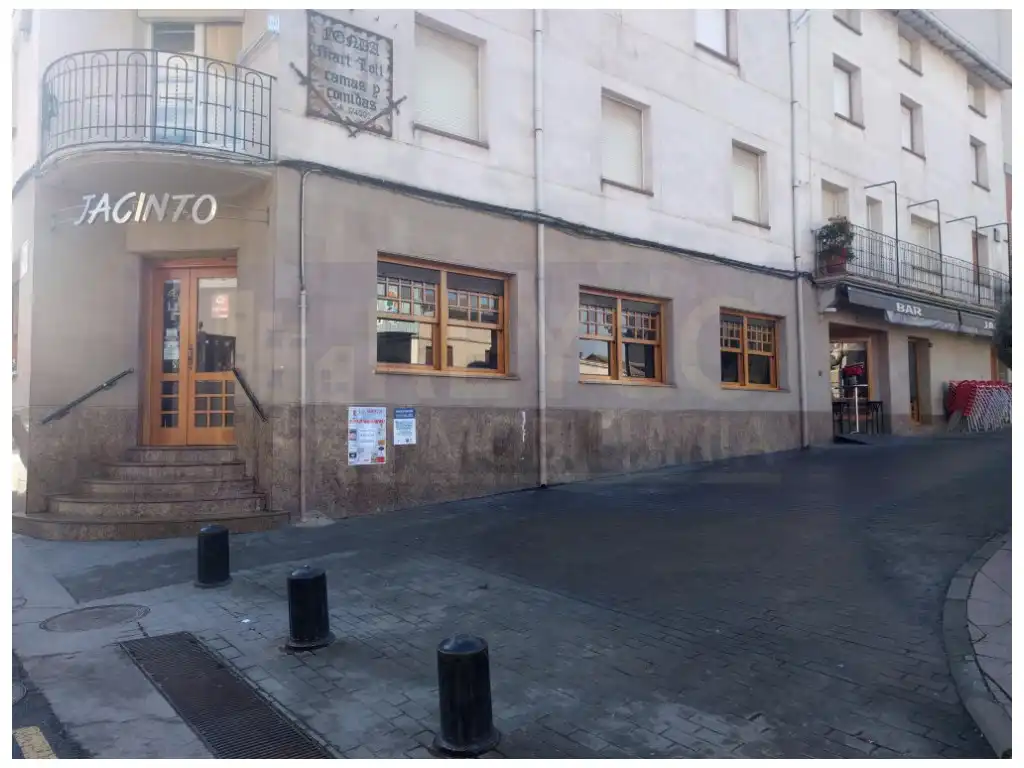 Außenansicht von Geschaftsraum zur Miete in Baños de Río Tobía