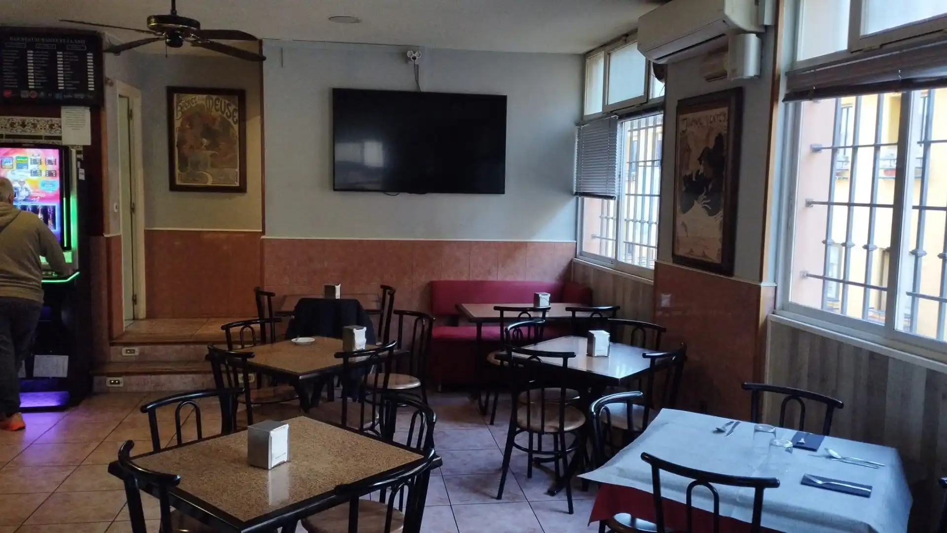Local comercial en traspàs a Centro - Casco Histórico, imagen 2