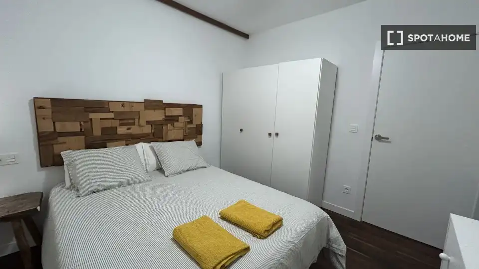Habitación de Piso para compartir en Bilbao  con Aire acondicionado, Terraza y Amueblado