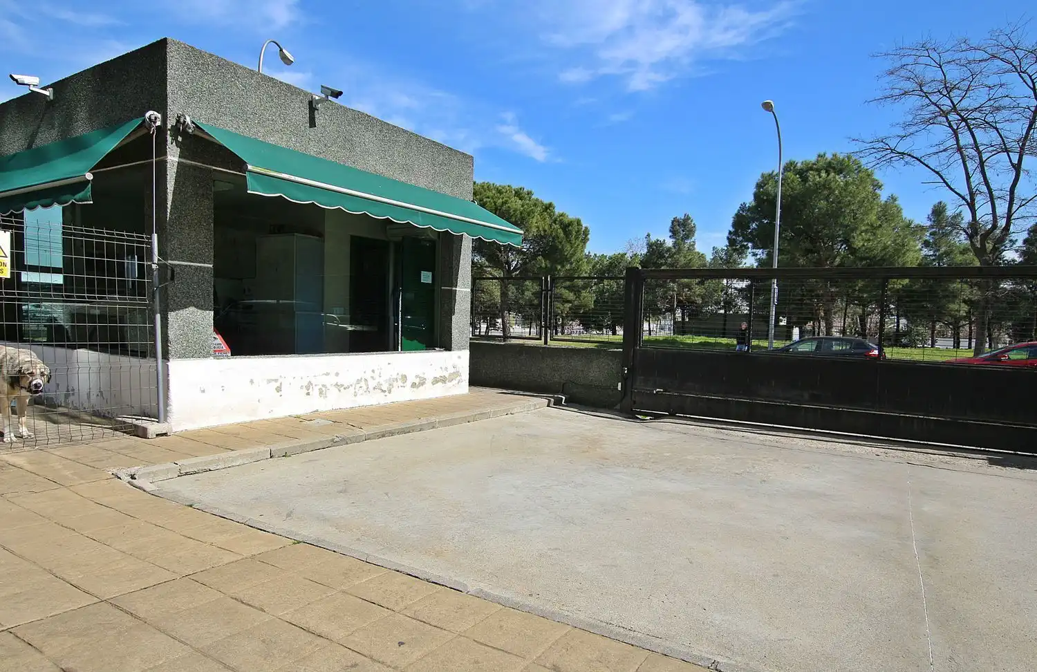 Exterior view of Office for rent in Madrid  with Heating