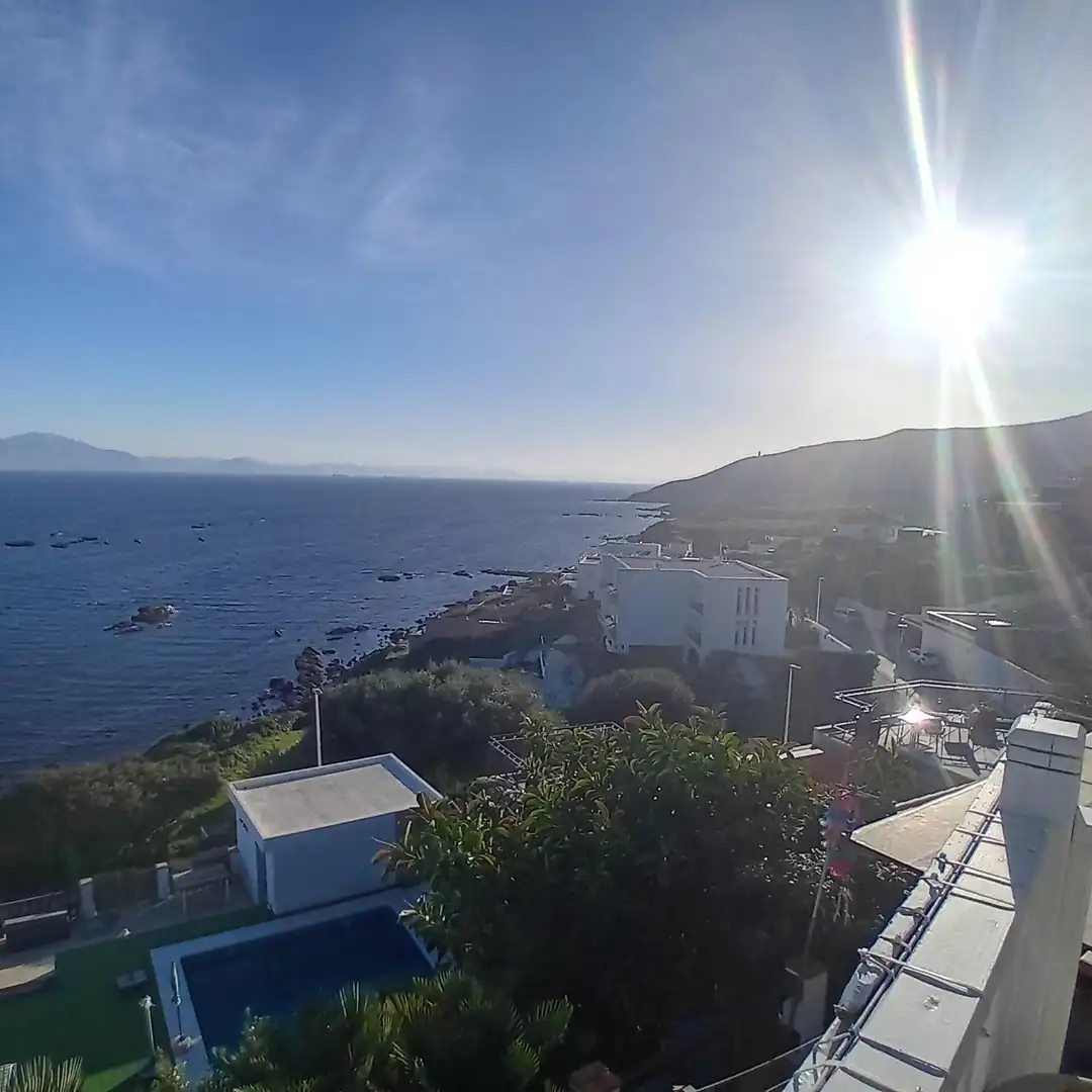 Vista exterior de Casa o chalet en venta en Algeciras con Terraza, Trastero y Piscina