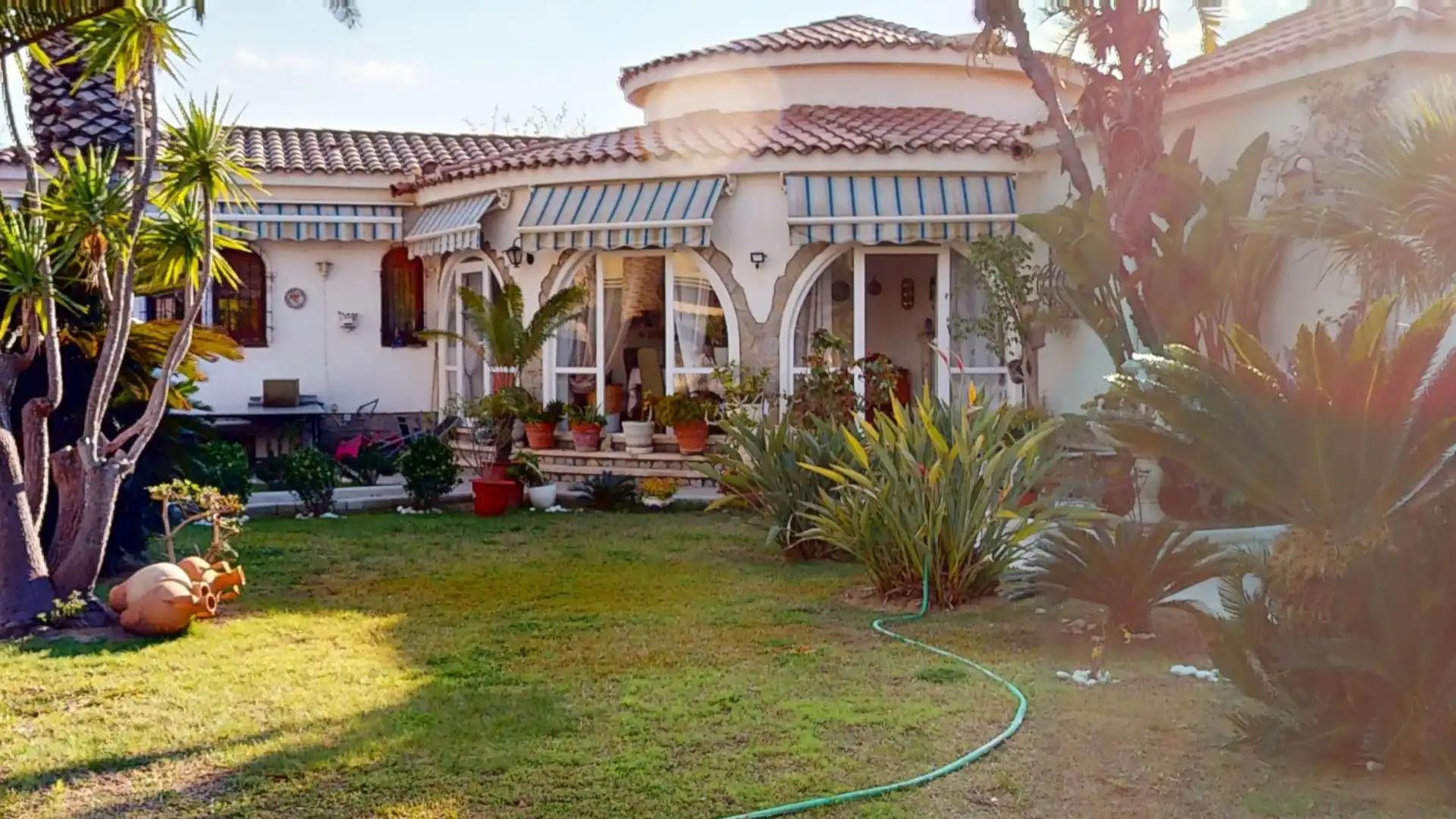 Chalet con piscina en venta en Avinguda Veracruz, imagen 3