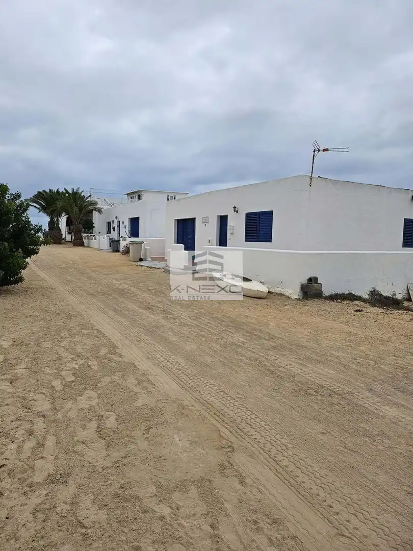 Vista exterior de Estudio en venta en Teguise con Terraza