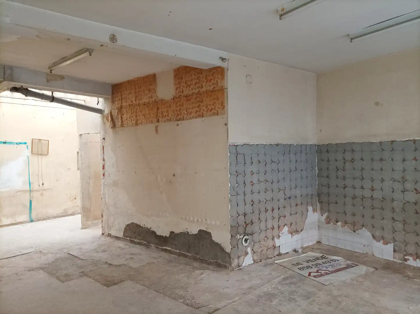 Business premises for sale in Calle Capellanes, imagen 6