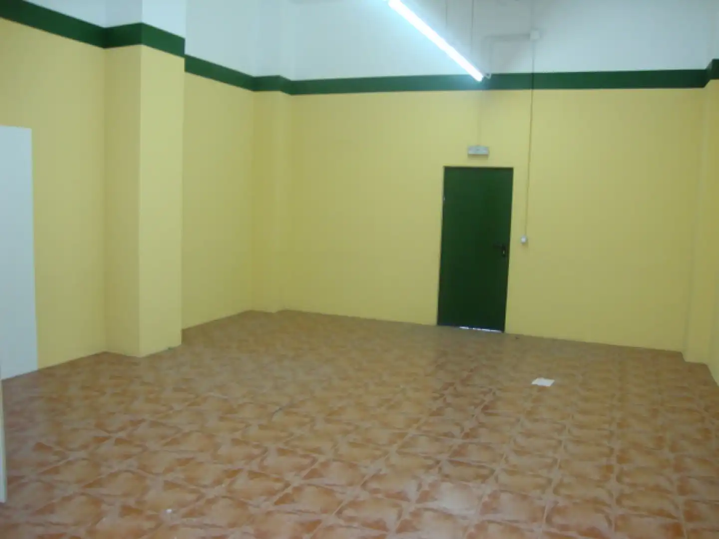 Local de alquiler en  Logroño
