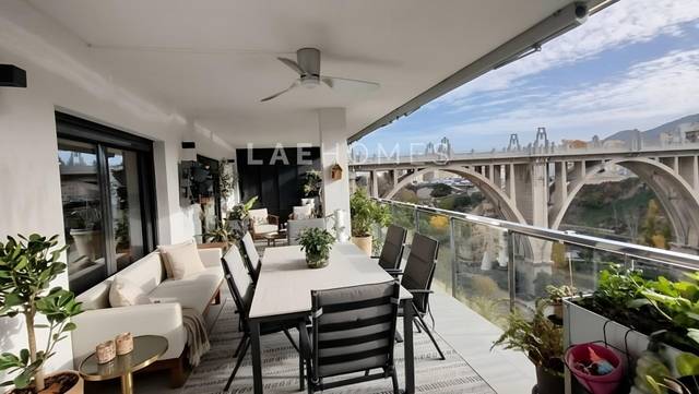 Piso en Venta en Calle BALMES en Eixample