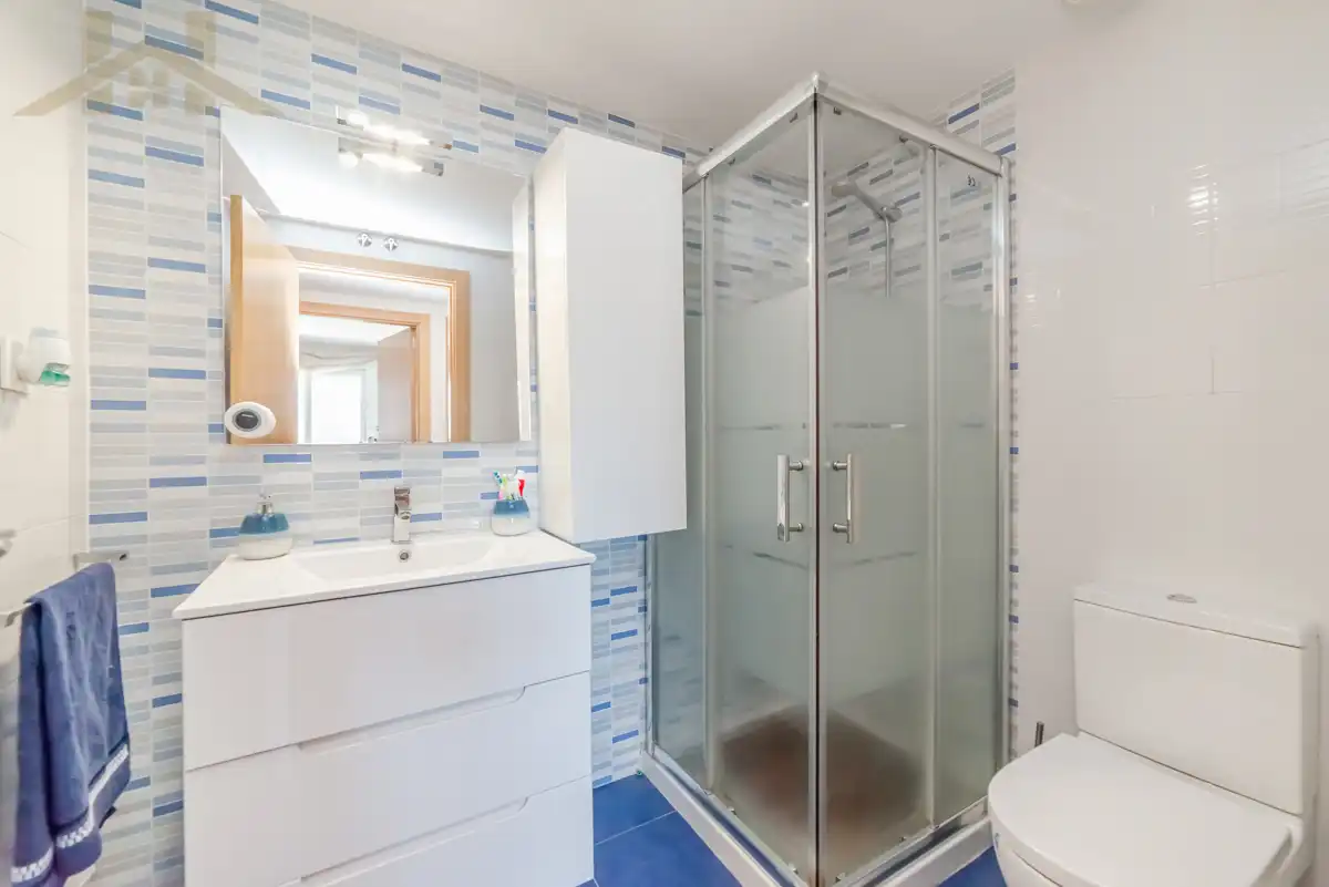 Baño de Piso en venta en Rivas-Vaciamadrid con Aire acondicionado, Calefacción y Trastero