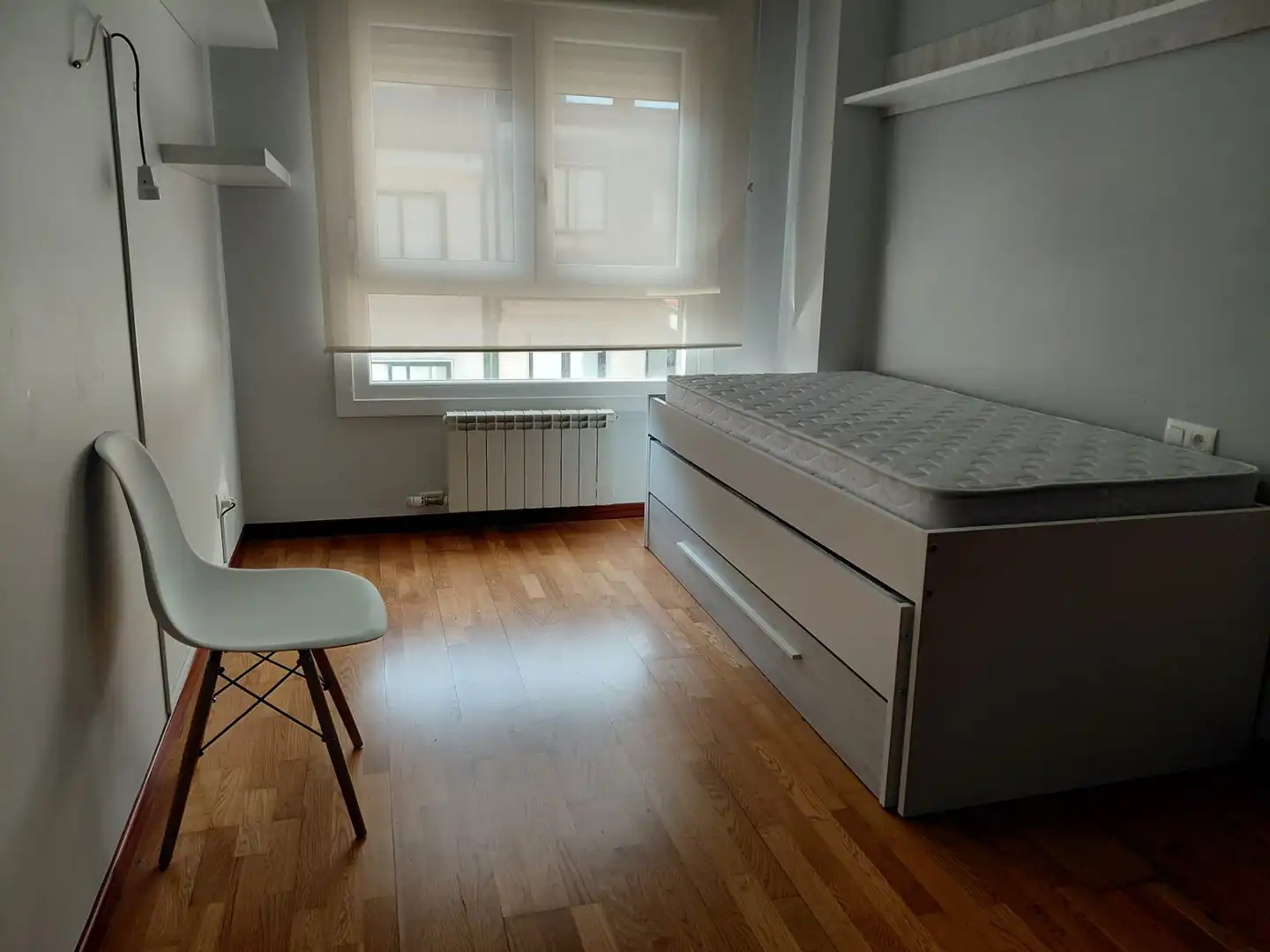 Habitación de Piso en venta en Vilagarcía de Arousa con Calefacción, Parquet y Trastero