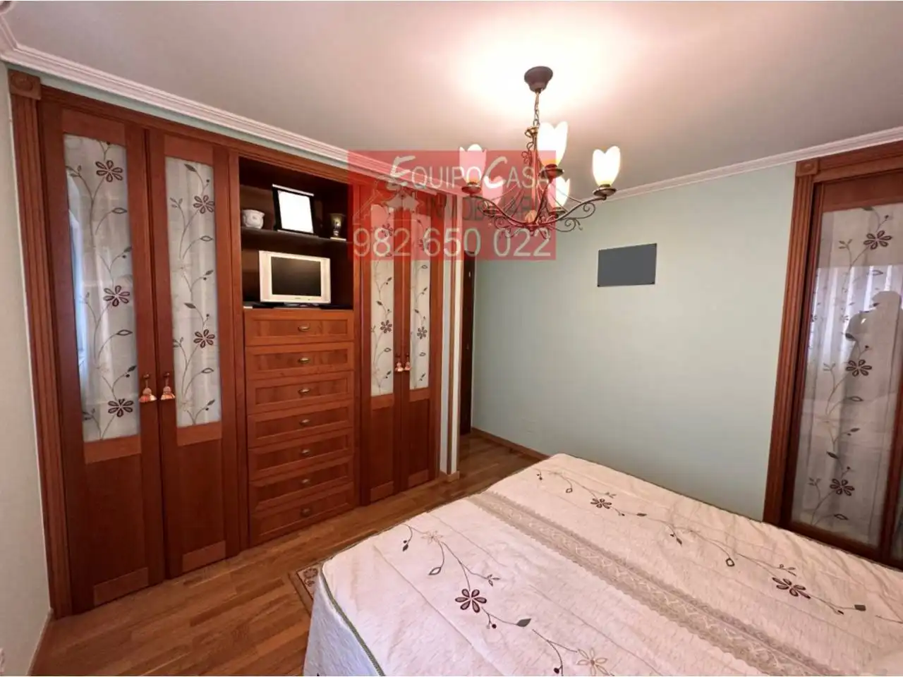 Habitación de Dúplex en venta en Lugo con Aire acondicionado, Calefacción y Parquet