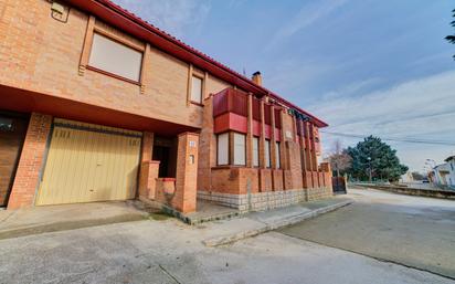 Exterior view of Single-family semi-detached for sale in Villafranca  with Heating, Private garden and Terrace