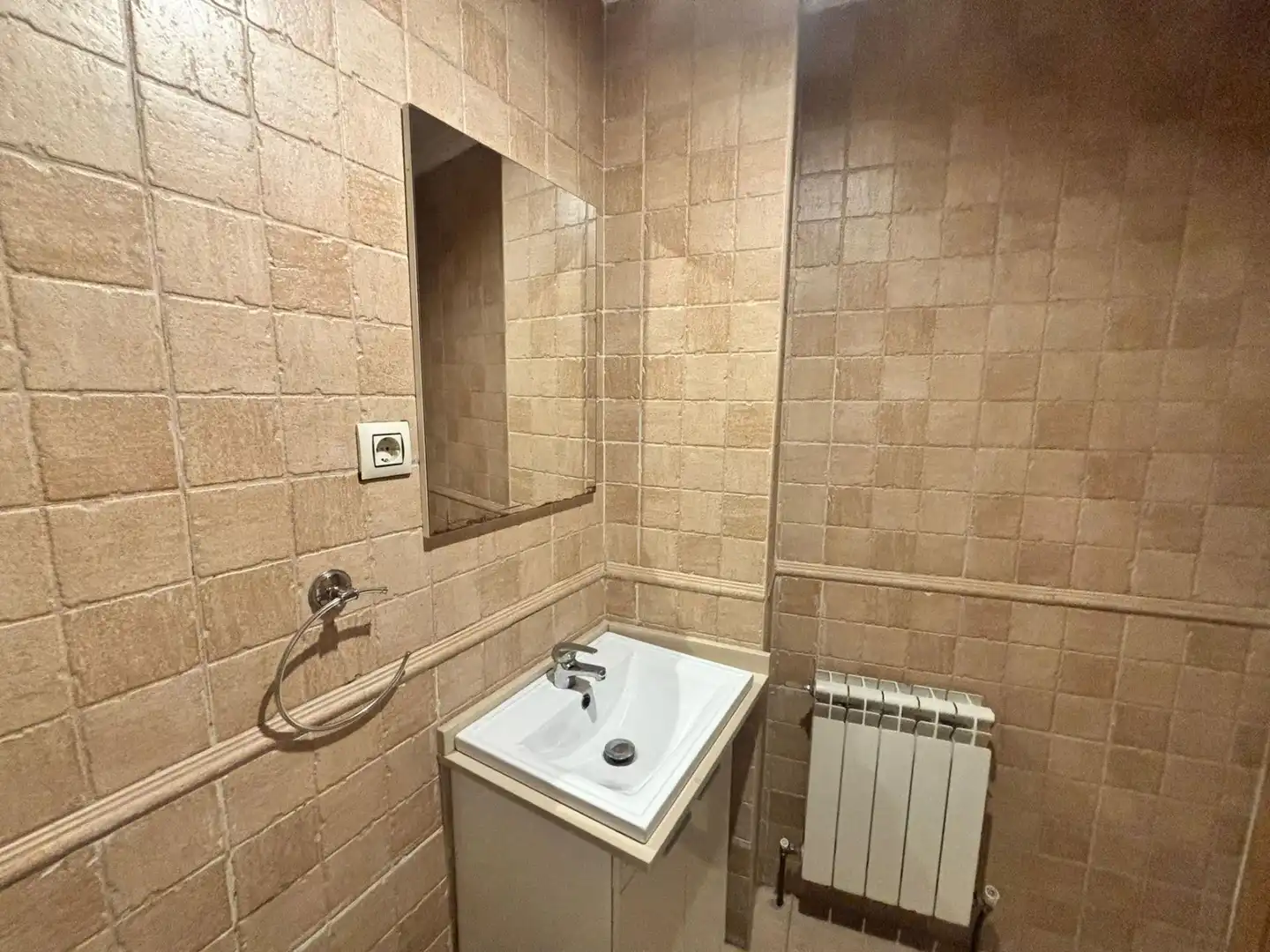 Baño de Casa o chalet en venta en Quirós con Jardín privado, Parquet y Terraza
