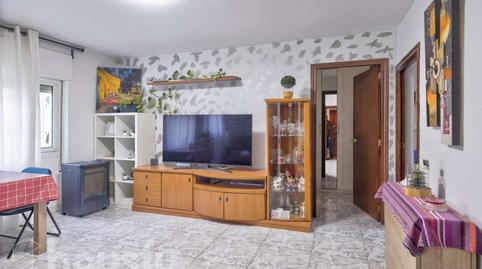 Foto 2 de Pis en venda a Cl Via Favencia, ., La Guineueta,  Barcelona Capital