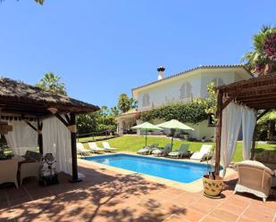 Jardí de Casa o xalet en venda en Marbella amb Aire condicionat, Calefacció i Jardí privat