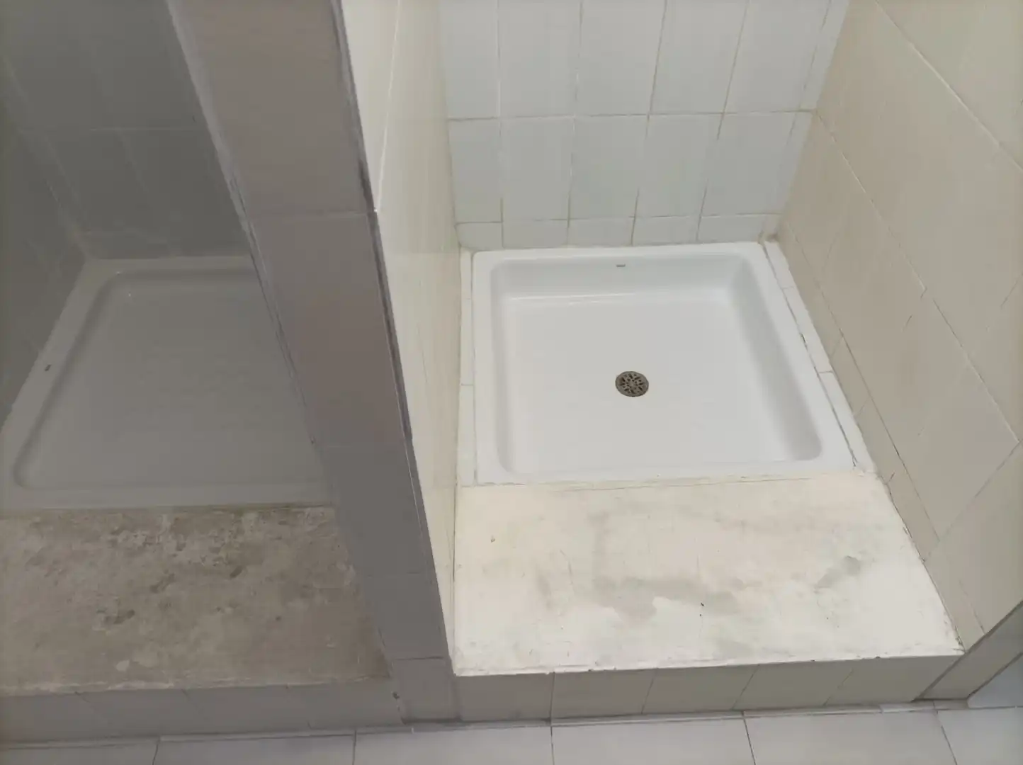 Baño de Piso en venta en Valencia con Terraza y Balcón