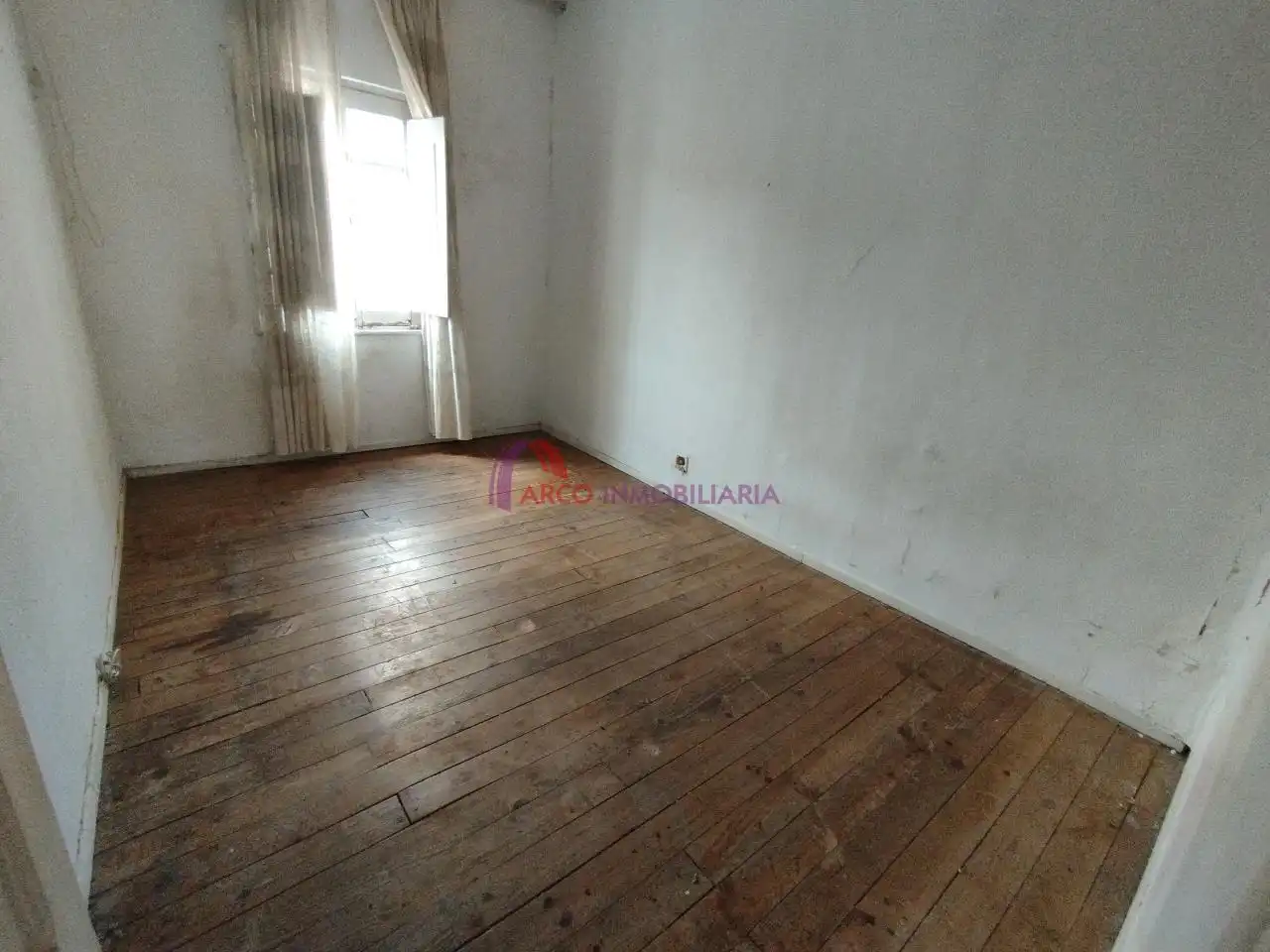 Bedroom of Flat for sale in Burgos  with Balcony