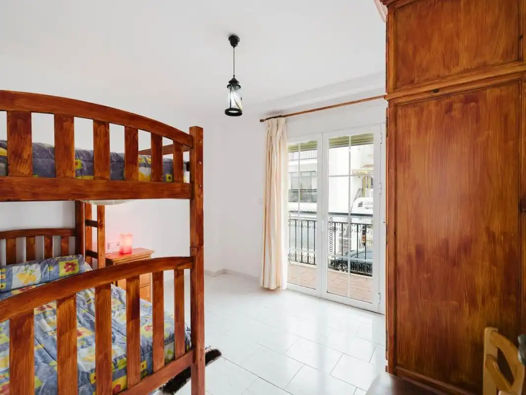 Habitación de Casa adosada en venta en Torrox con Aire acondicionado, Calefacción y Terraza