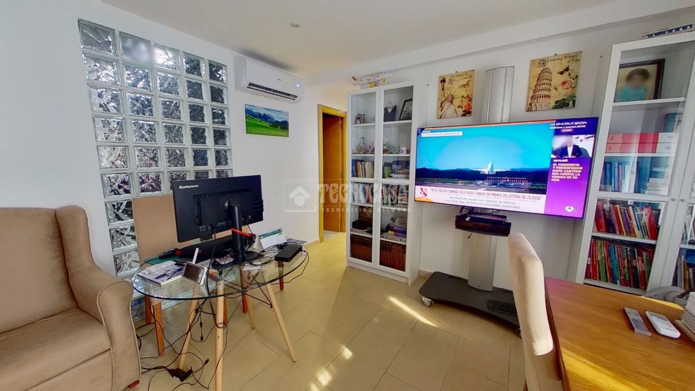 Flat for sale in Sabadell  with Air Conditioner and Heating