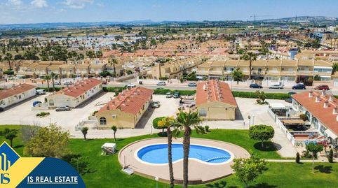 Bungalow reformado con piscina comunitaria, en la provincia de Alicante, Rojales, Ciudad Quesada. 1 habitacion | 45 m² | 8 kilómet, imatge 4