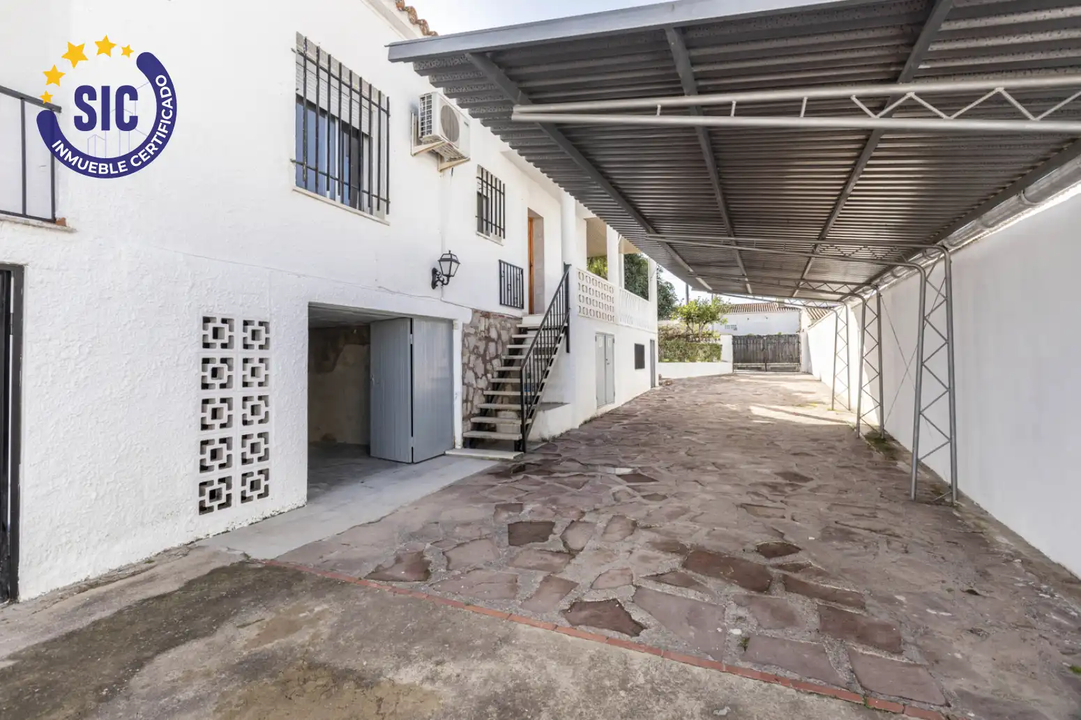 Exterior view of Houses for sale in L'Eliana  with Air Conditioner, Heating and Private garden