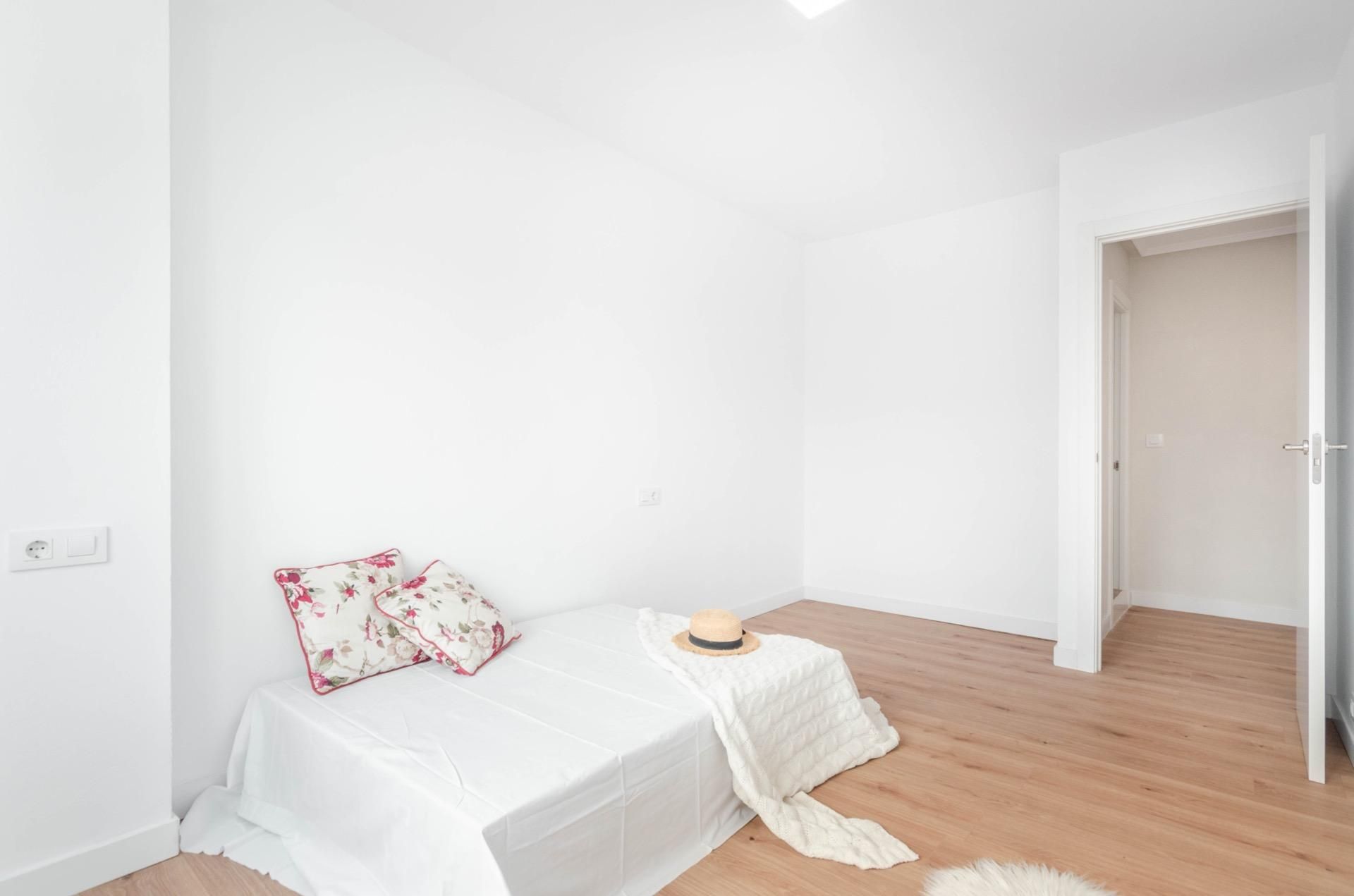 Bedroom of Flat for sale in Noreña  with Terrace and Storage room