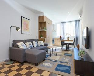 Sala d'estar de Apartament de lloguer en  Barcelona Capital amb Aire condicionat