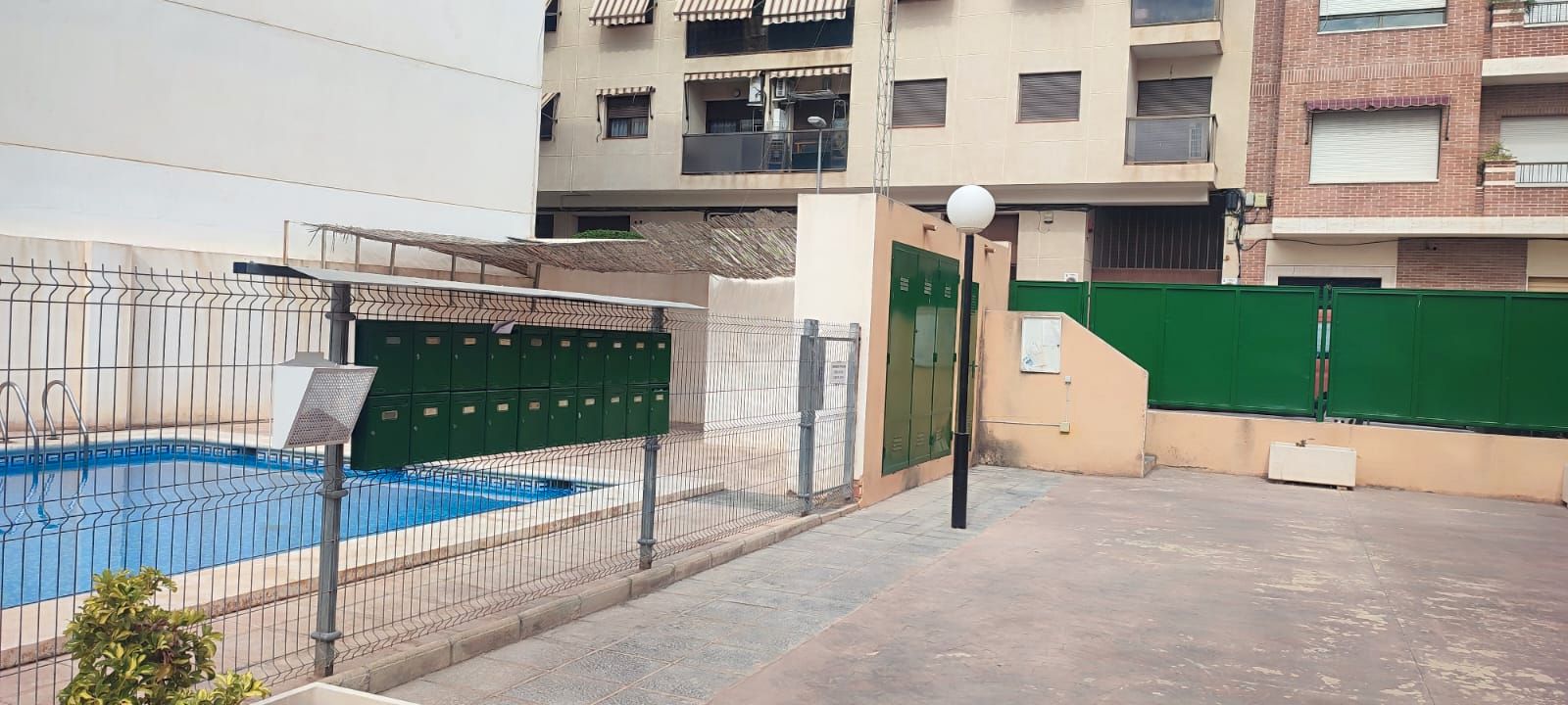 Exterior view of House or chalet for sale in Alicante / Alacant  with Terrace and Community pool