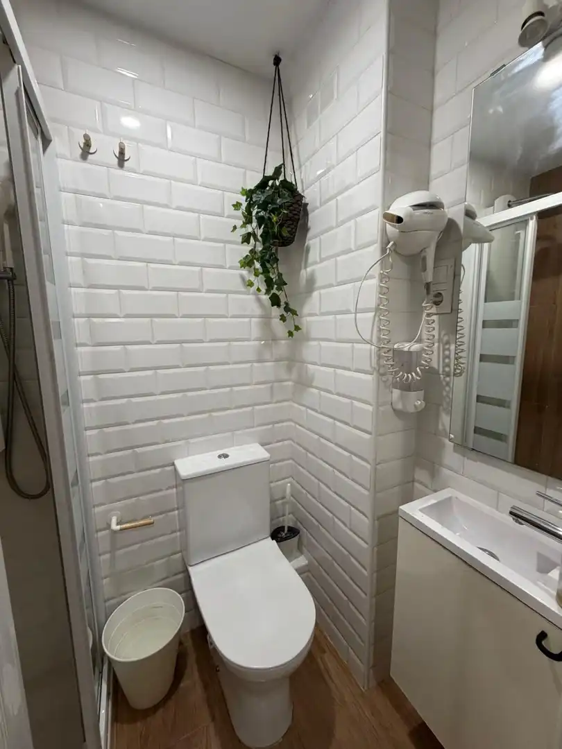 Bathroom of Study for sale in Torremolinos  with Air Conditioner