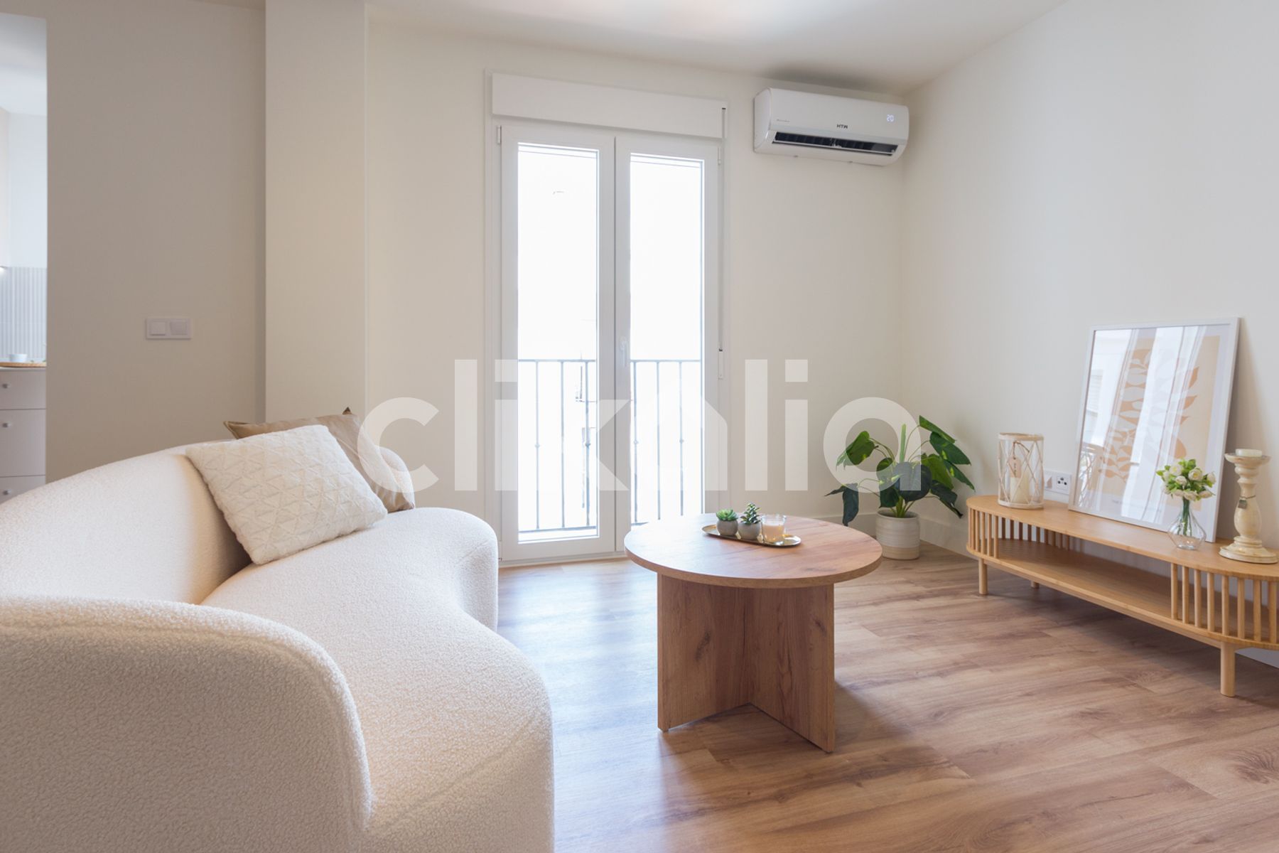 Bedroom of Flat for sale in  Sevilla Capital  with Air Conditioner, Heating and Storage room