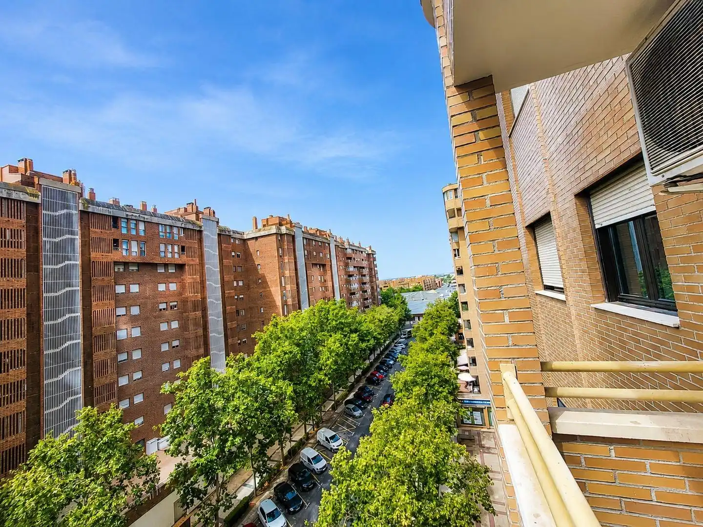 Vista exterior de Pis en venda en Zaragoza amb Aire condicionat, Calefacció i Balcó