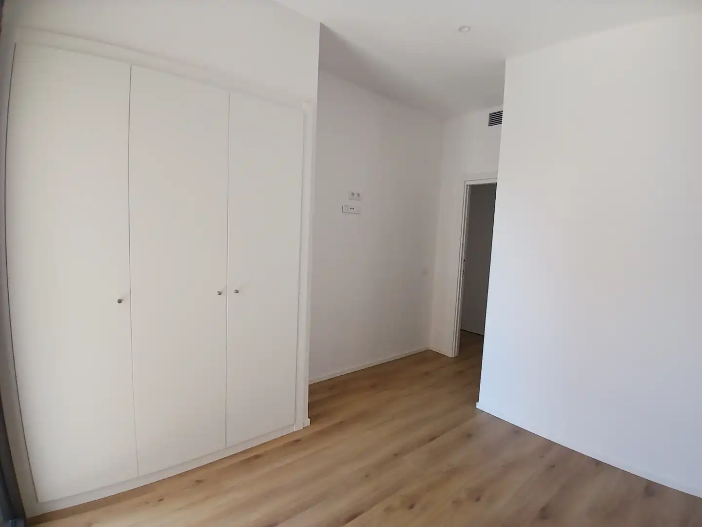 Schlafzimmer von Wohnung zur Miete in Tarragona mit Klimaanlage, Heizung und Parkett