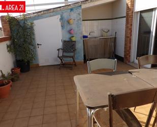 Terrassa de Àtic de lloguer en La Pobla de Vallbona amb Terrassa, Traster i Balcó