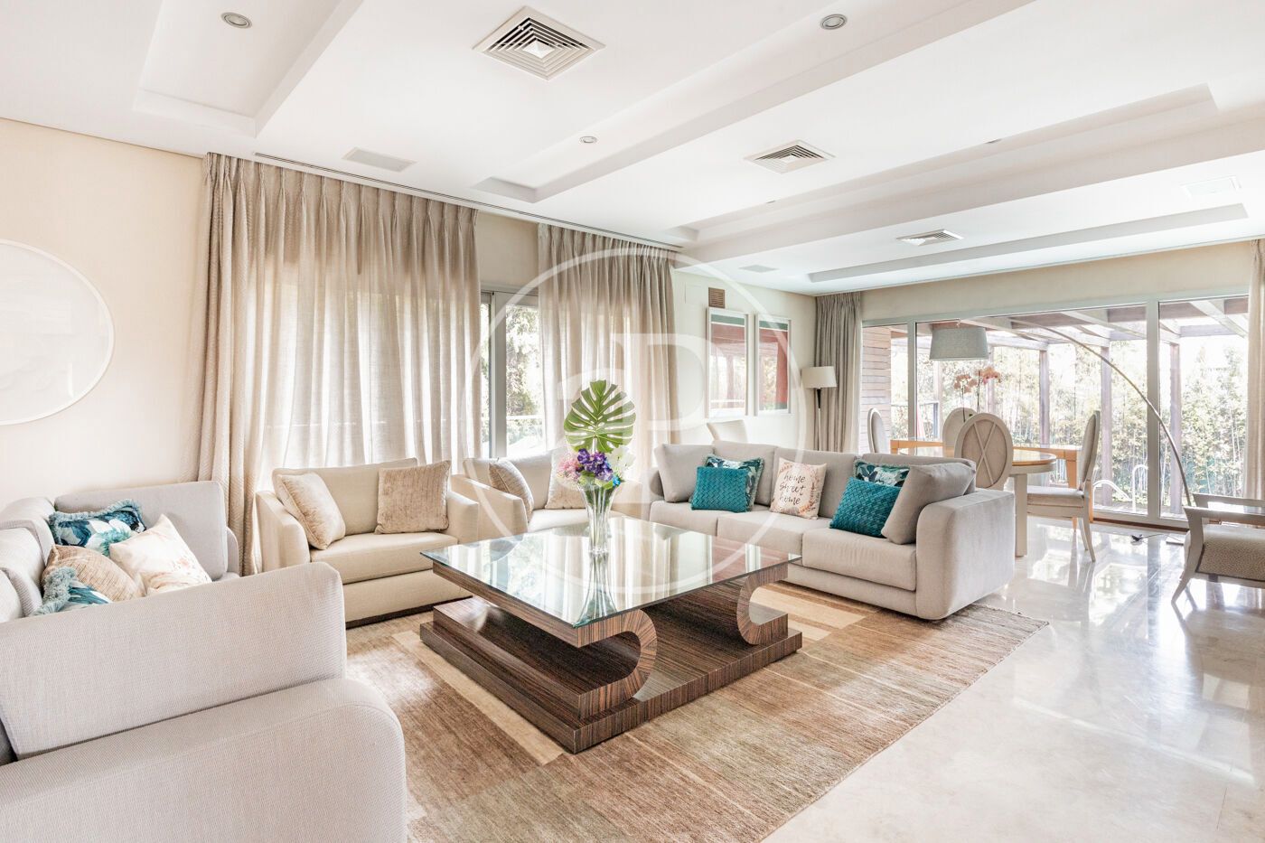 Living room of House or chalet for sale in  Madrid Capital  with Air Conditioner, Heating and Private garden