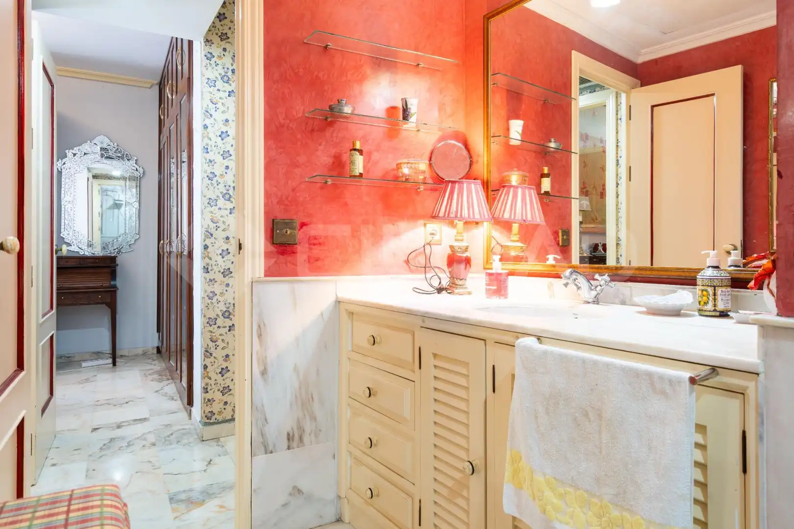 Baño de Piso en venta en Sevilla