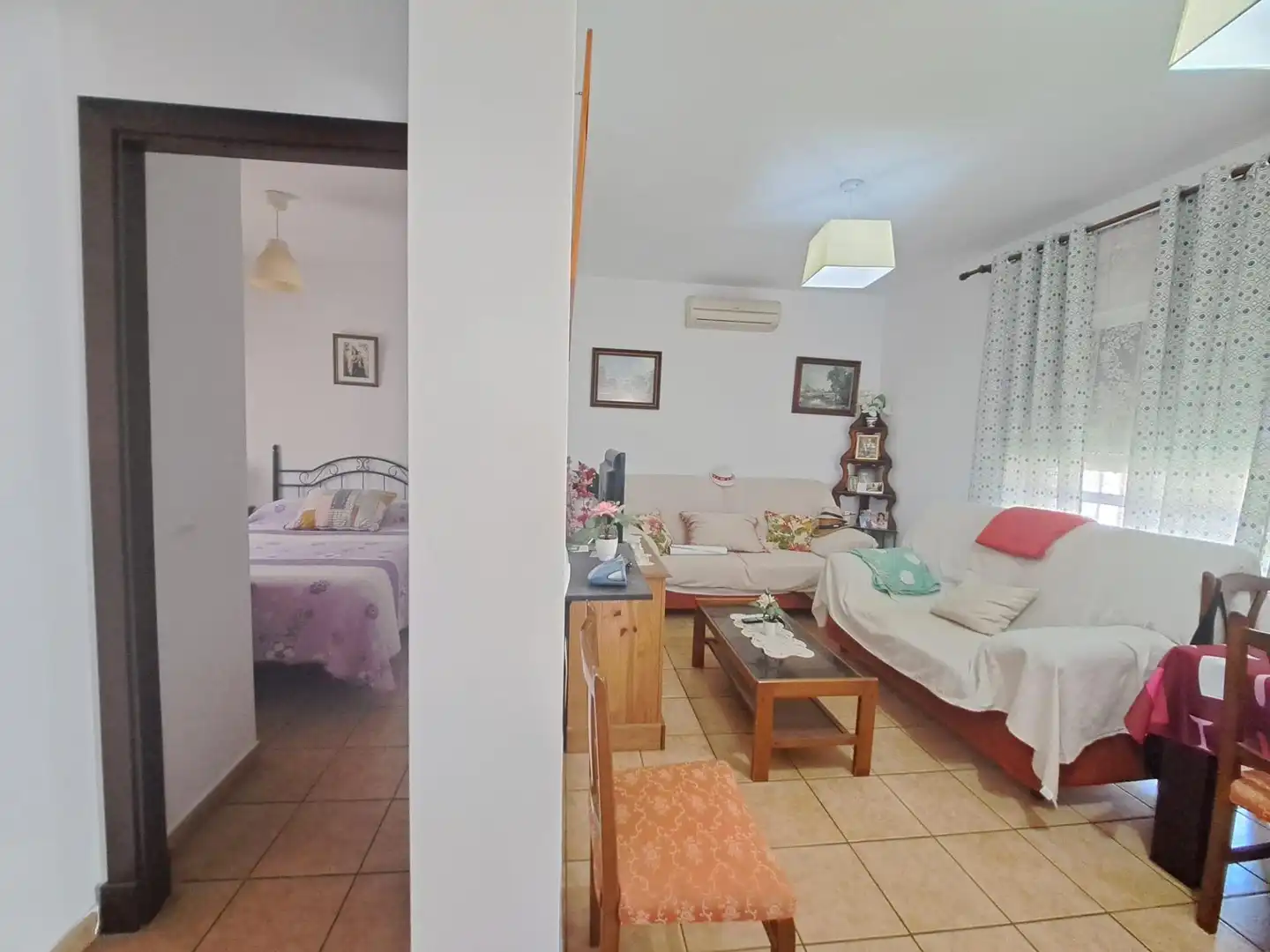 Sala de estar de Casa o chalet en venta en Chiclana de la Frontera con Aire acondicionado, Jardín privado y Trastero