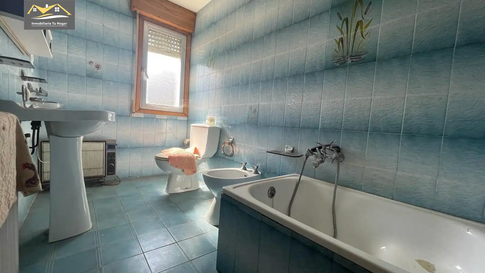 Bathroom of Houses for sale in Maceda  with Terrace, Storage room and Furnished